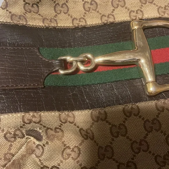 Authentic well used good condition Gucci medium hobo logo purse